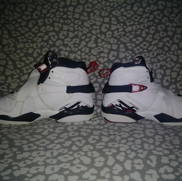 Jordan retro 8's bugs bunny (alternatives) - Picture 4 of 8